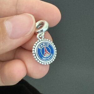 Pandora  PARIS  Exclusive Charm